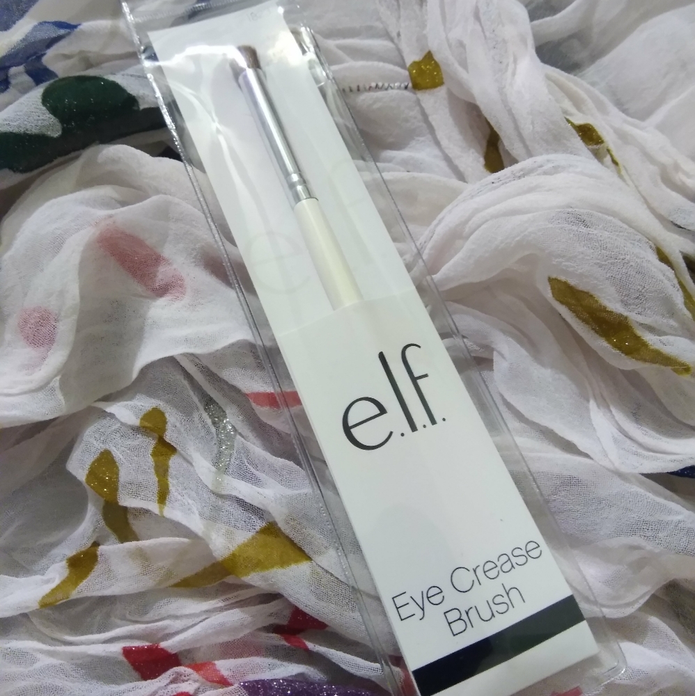 💖 3 for $15 💖 ELF Crease Brush